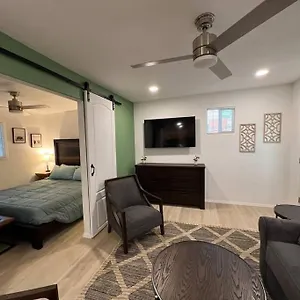https://23-chelsea-place-on-the-park.hotelsofphoenix.com